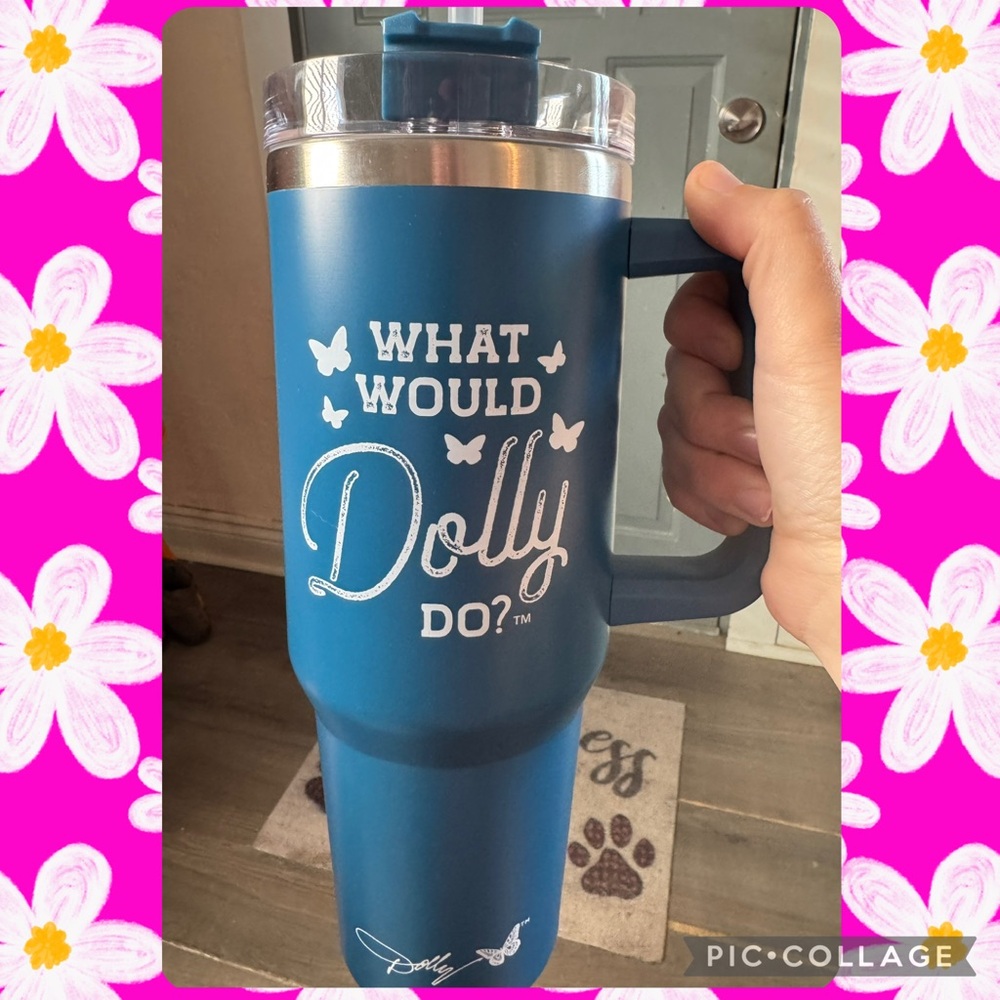 NWT 40 oz. Dolly Parton tumbler